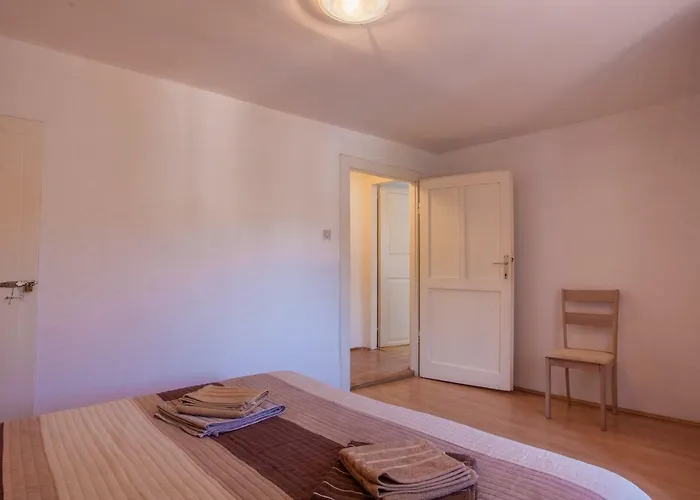 Apartment&room Surdić Pensjonat 3*