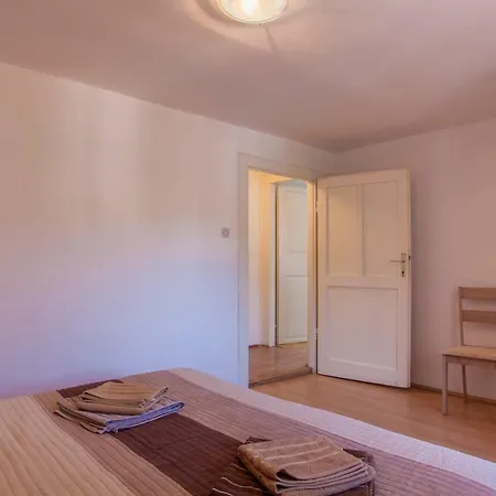 And Surdic Vendégház 3*