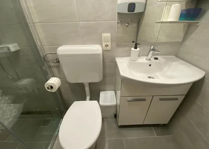 And Surdic Vendégház